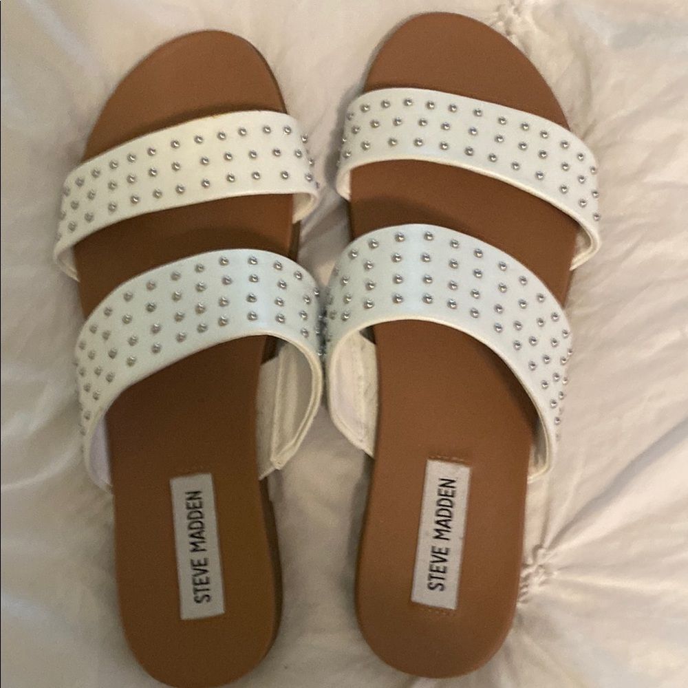 Steve Madden Dual White Studded Sandals 8